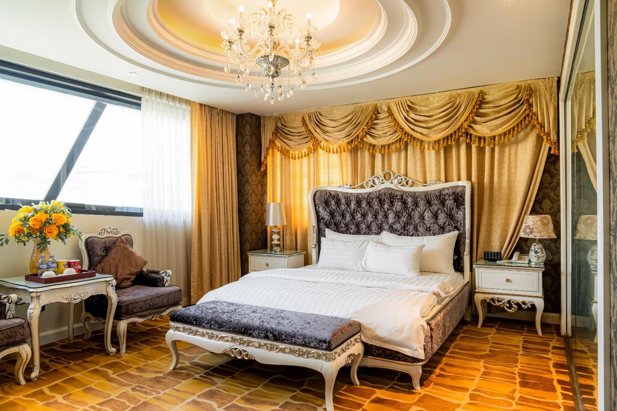 Hoang Trieu Hotel Ho Şi Min Dış mekan fotoğraf