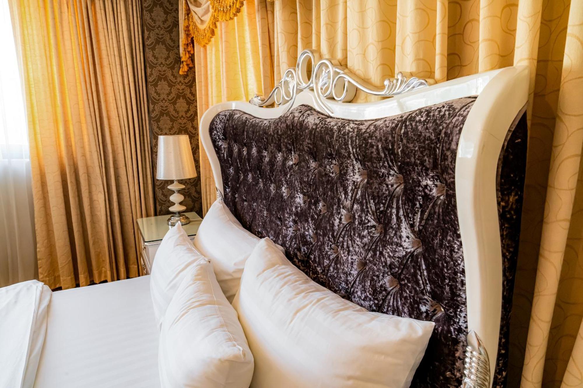 Hoang Trieu Hotel Ho Şi Min Dış mekan fotoğraf