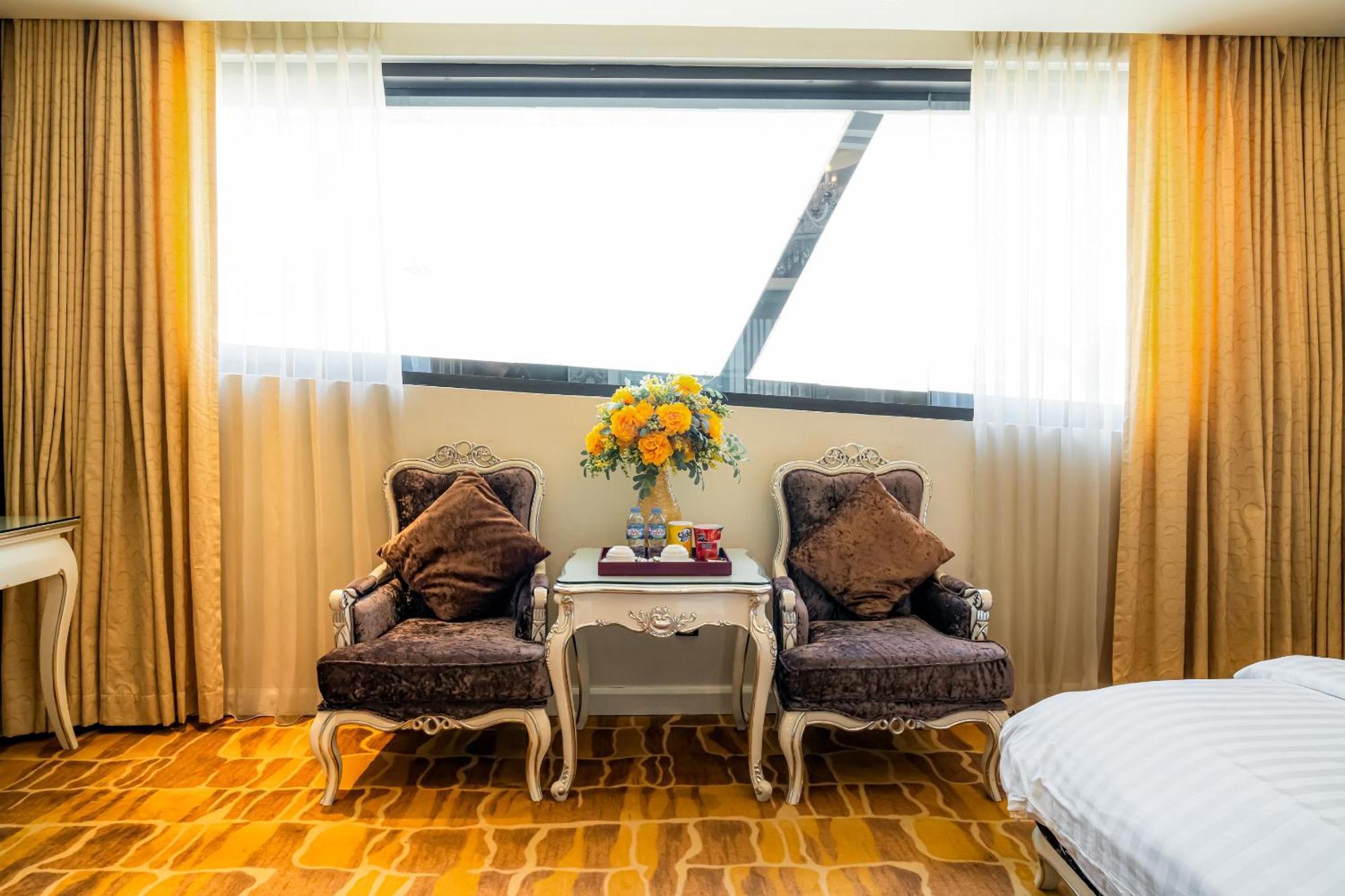 Hoang Trieu Hotel Ho Şi Min Dış mekan fotoğraf