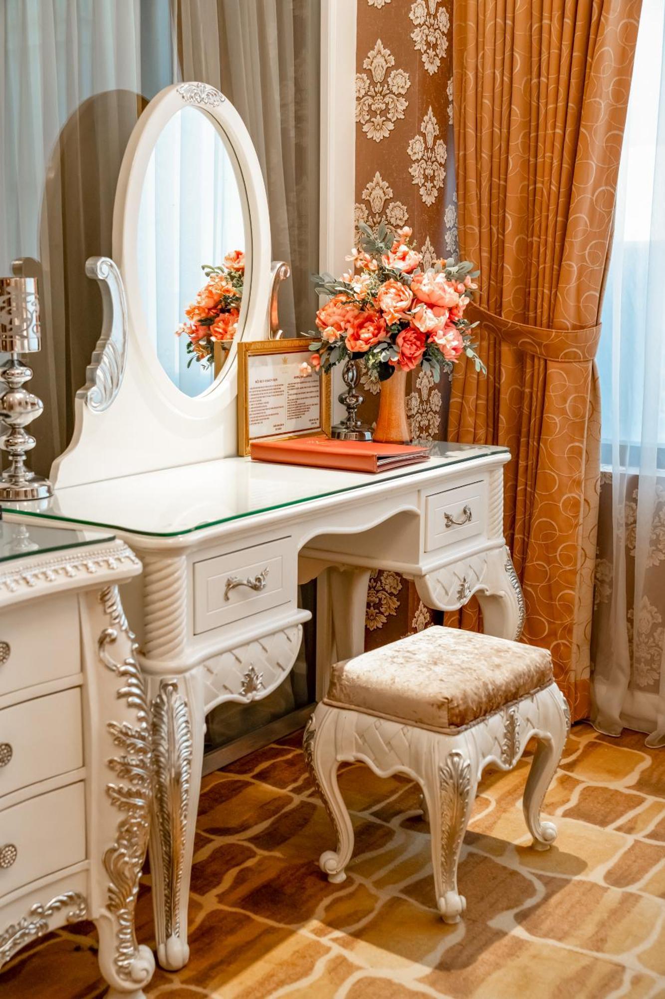 Hoang Trieu Hotel Ho Şi Min Dış mekan fotoğraf