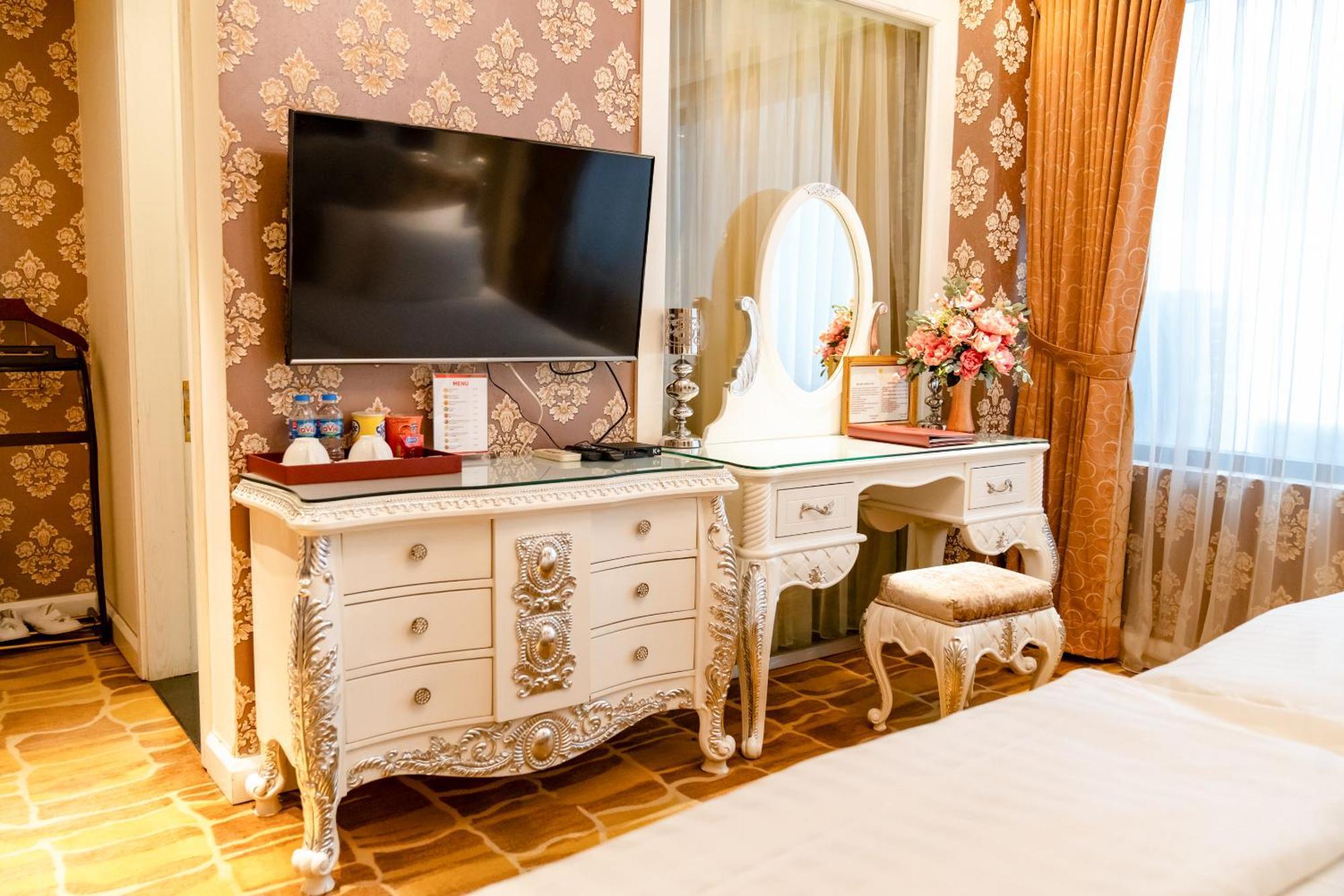 Hoang Trieu Hotel Ho Şi Min Dış mekan fotoğraf